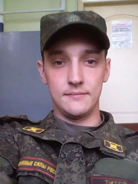  29838809  Alexander, 33 ,    