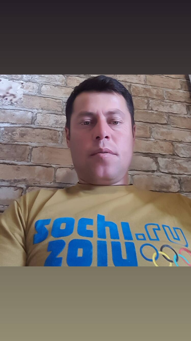  ,   Ali, 38 ,     