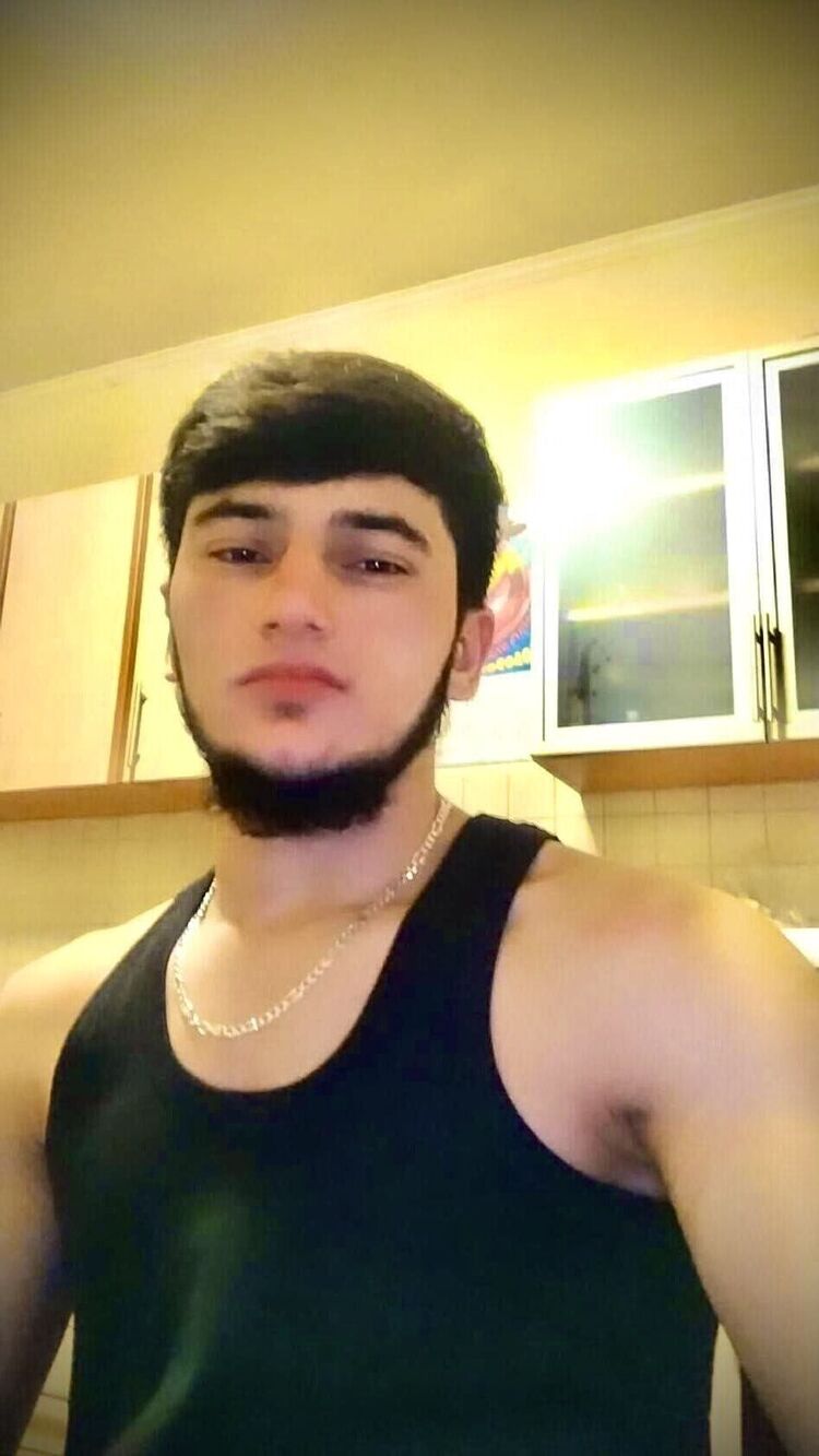  31961439  Muhammad, 21 ,    
