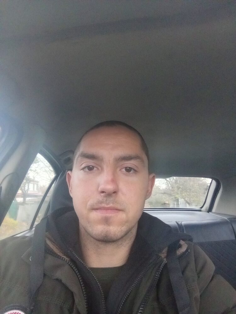  48061569  , 27 ,    