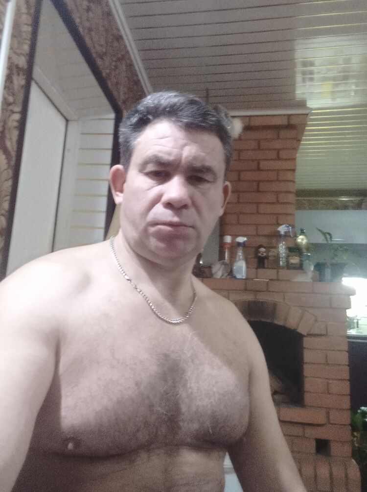  31863279  , 49 ,    