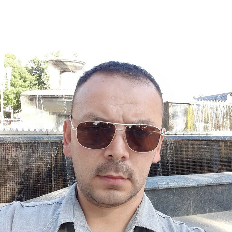  22562209  , 45 ,    