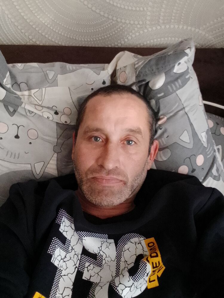  49984869  , 44 ,    