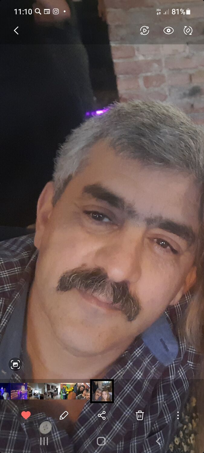  25744709  , 60 ,    