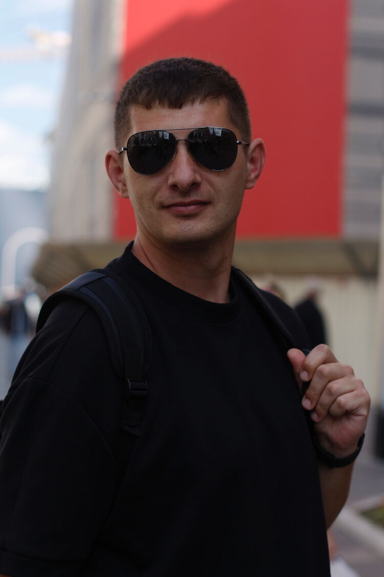 ���� 56051279 ������� �������, 32 ����, ���� ���������� � ������