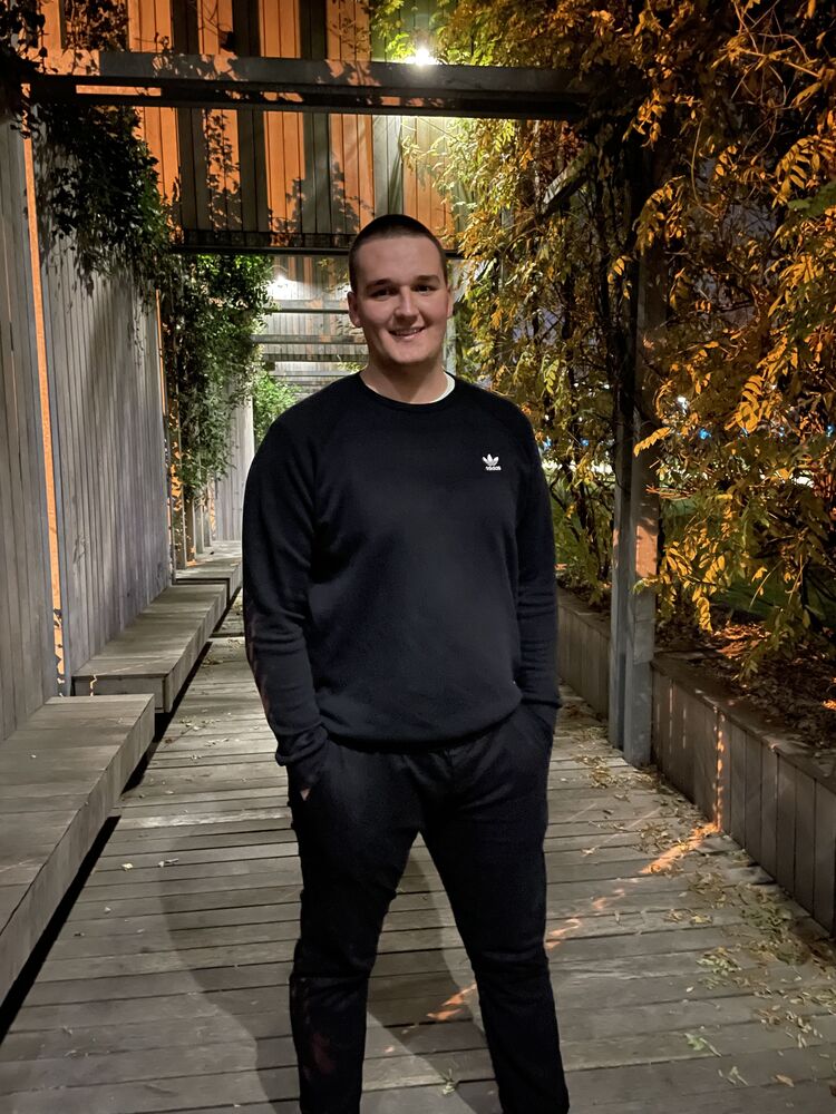  27026159  , 24 ,    -