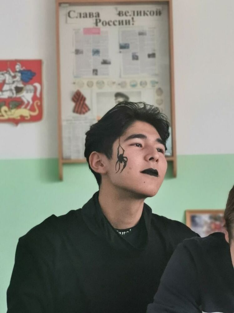  ,   , 19 ,   ,   