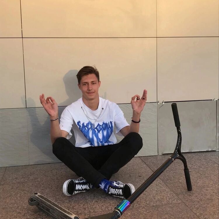 ���� 35962469 ����� ����, 21 ���, ���� ���������� � ������������-��-�����