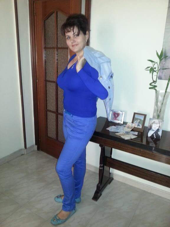 ���������� Burriana, ���� ������� Stefani, 40 ���, ������������ ��� ������, ����� � ���������, c�������� ���������