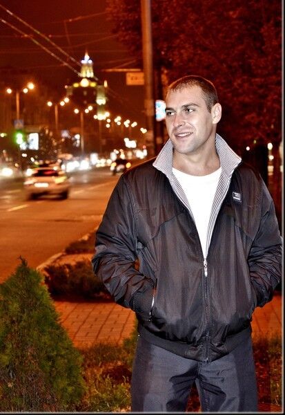  7983889  Oleksandr, 39 ,    