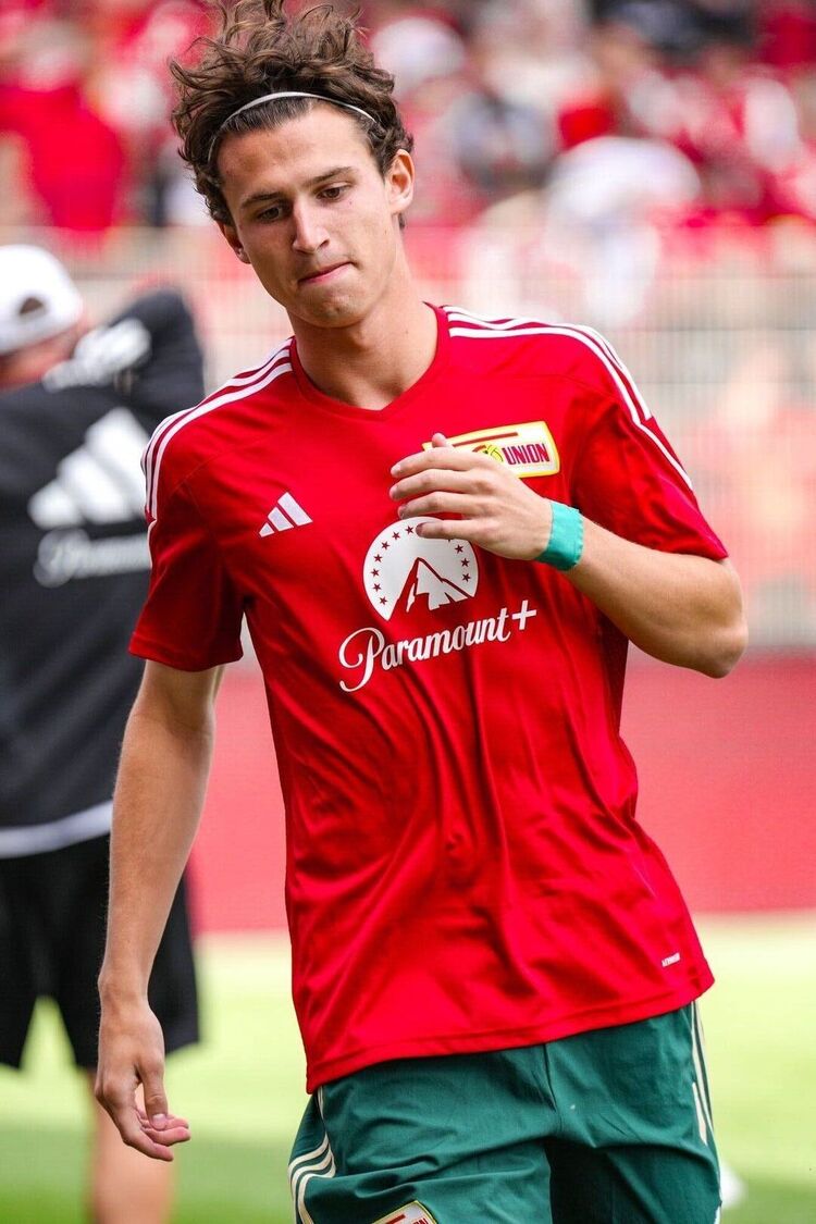 ���� 36984749 ������� Akselezo, 33 ����, ���� ���������� � ����������