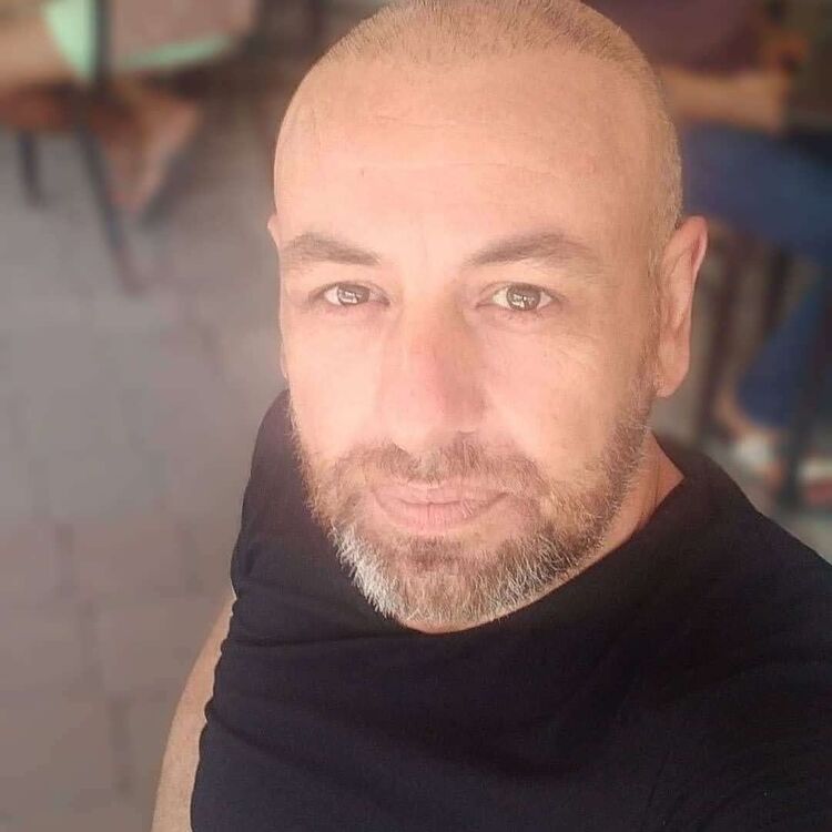  53578429  , 39 ,    
