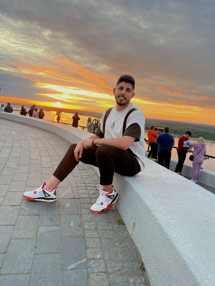   ,   Alp, 27 ,   ,   