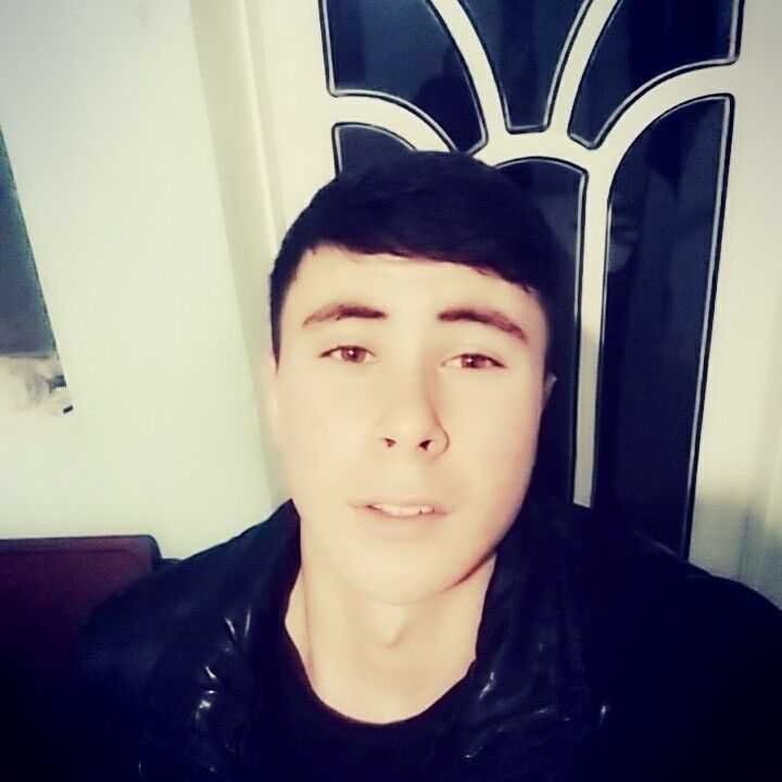  18651799  , 23 ,    