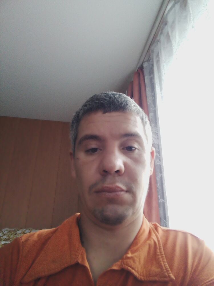  38301859  , 40 ,    