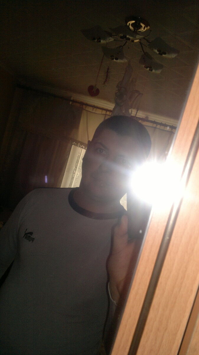  ,   Maksim, 42 ,   ,   , c 