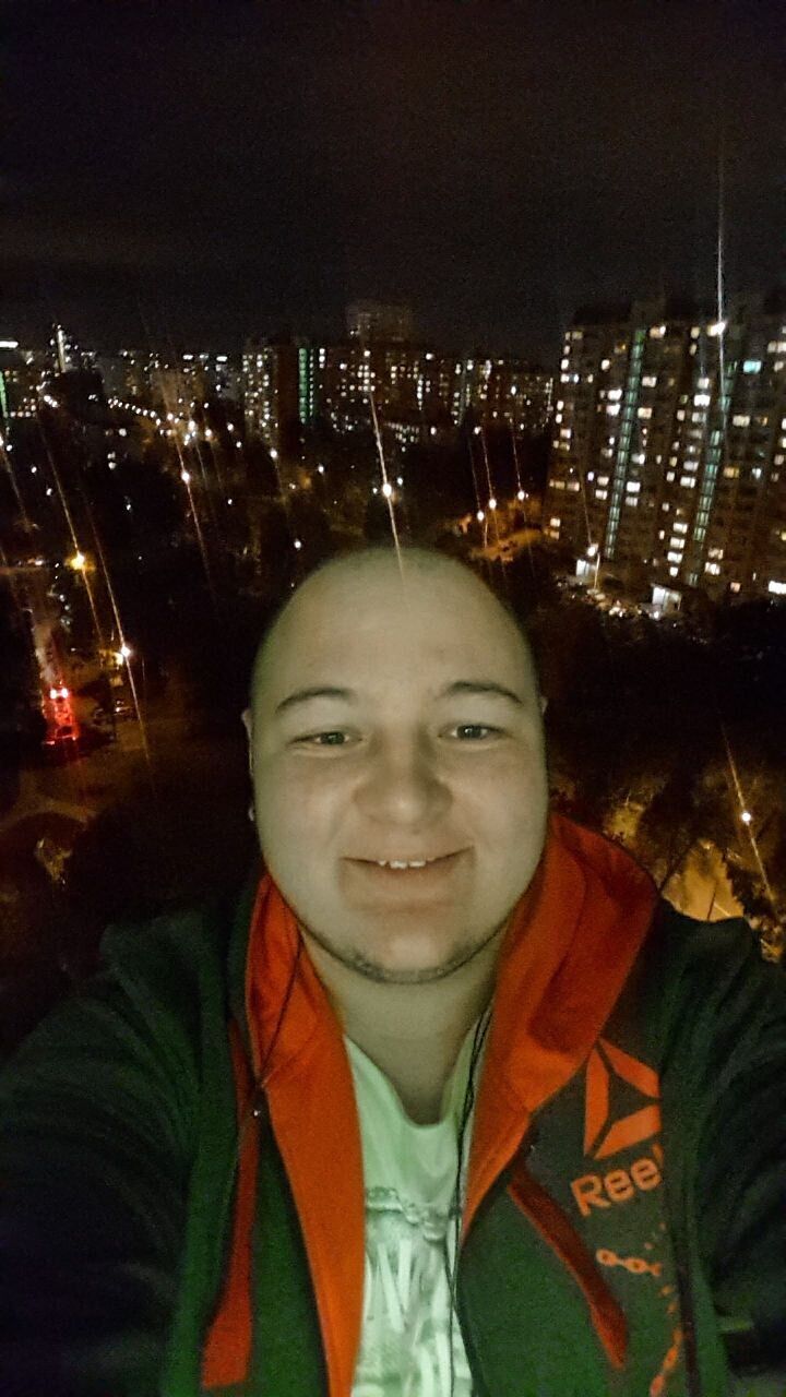  28522069  Azamat, 28 ,    