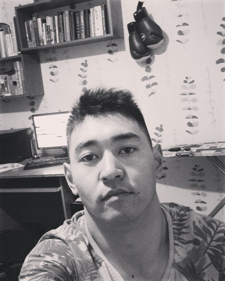  ,   Oskar, 30 ,   ,   , c 