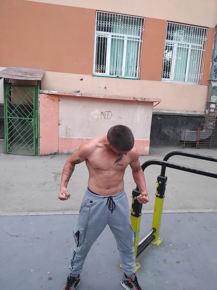  44145179  , 20 ,    