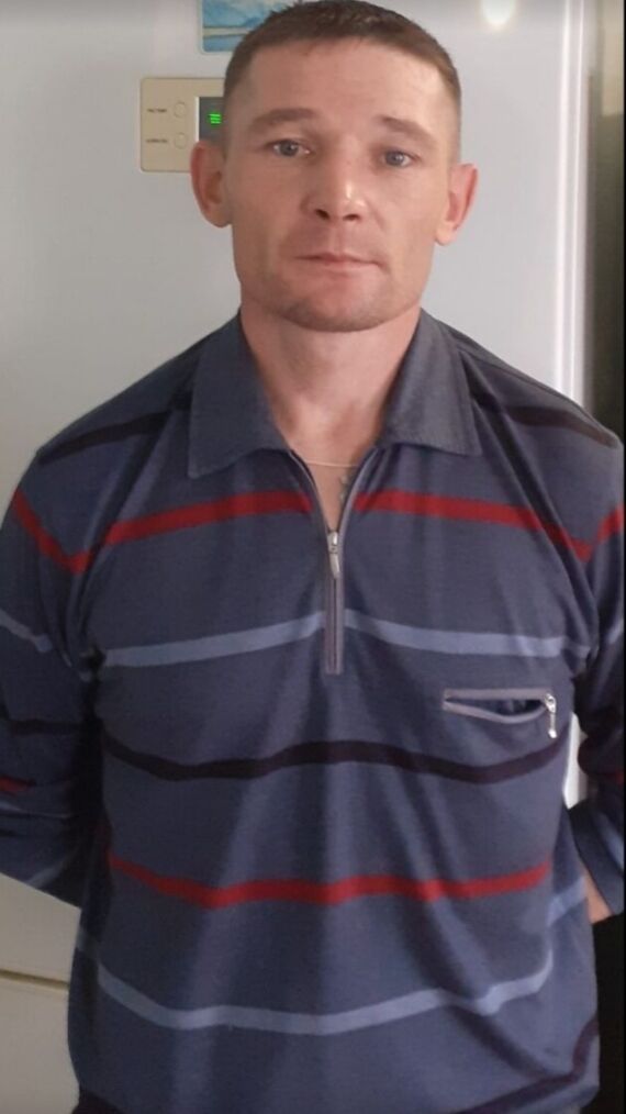  30567879  Oleg, 37 ,    