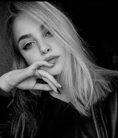  -,   Nadia, 23 ,   ,   , c , 