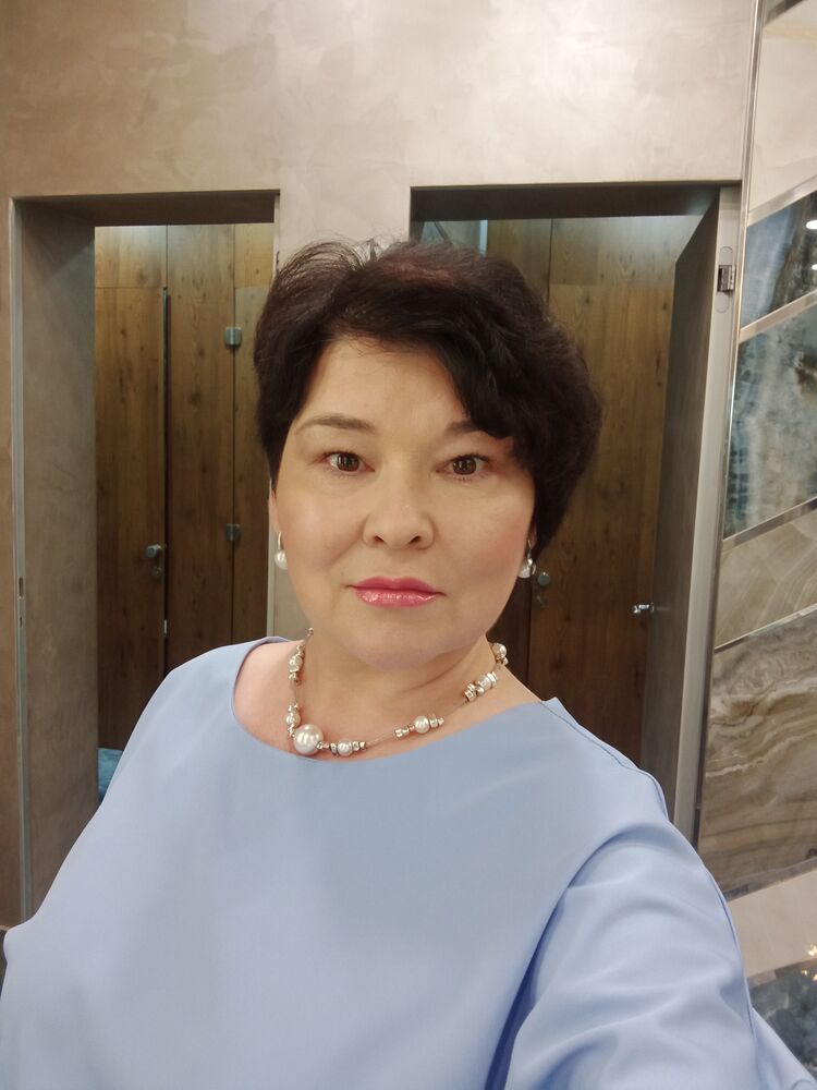 ���������� ������, ���� ������� Alina, 46 ���, ������������ ��� c�������� ���������