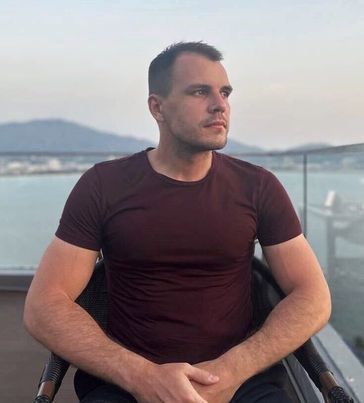  ,   , 28 ,   , 