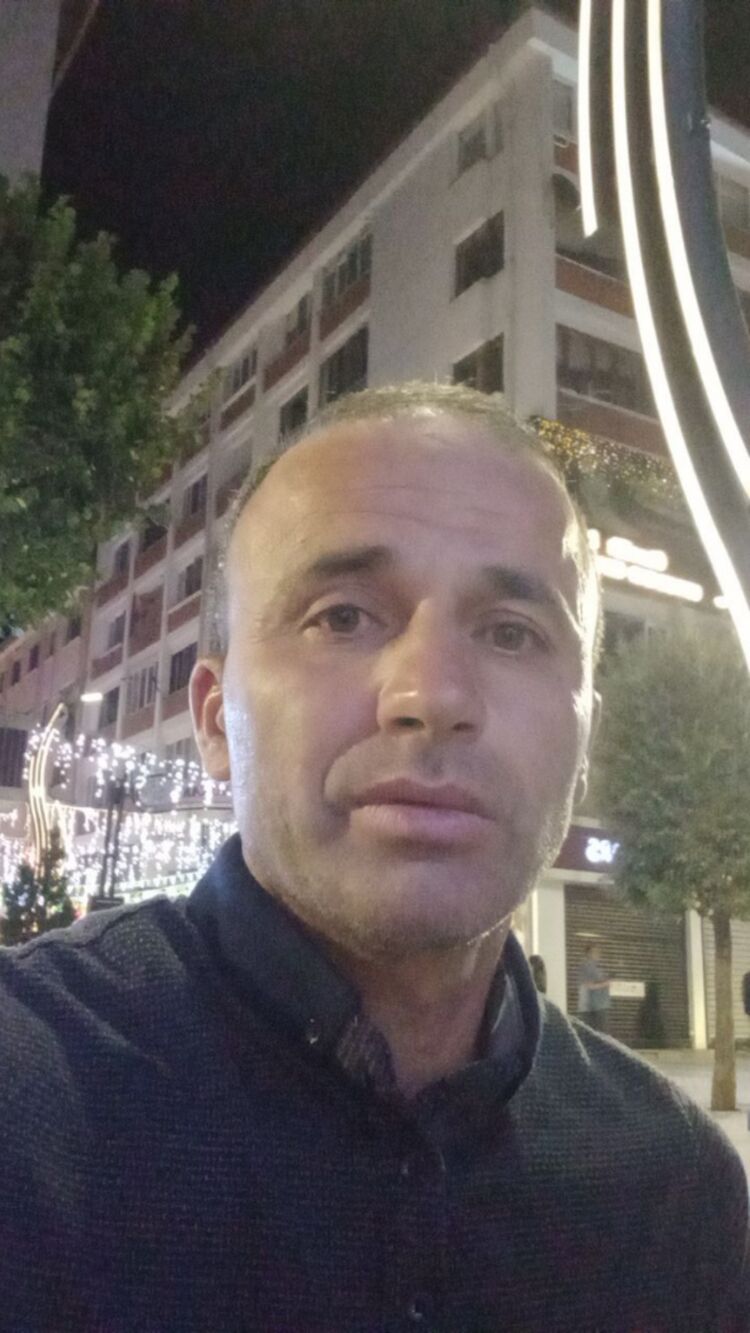  Podgorica,   Erkek, 45 ,   ,   