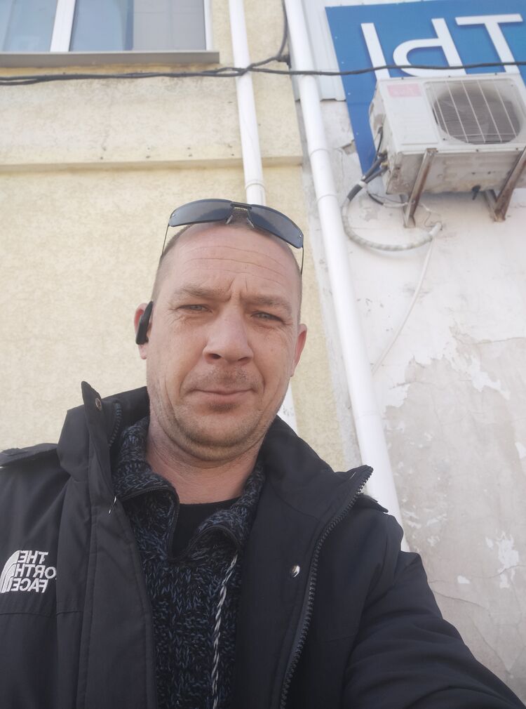  ,   Danil, 41 ,   ,   , c 