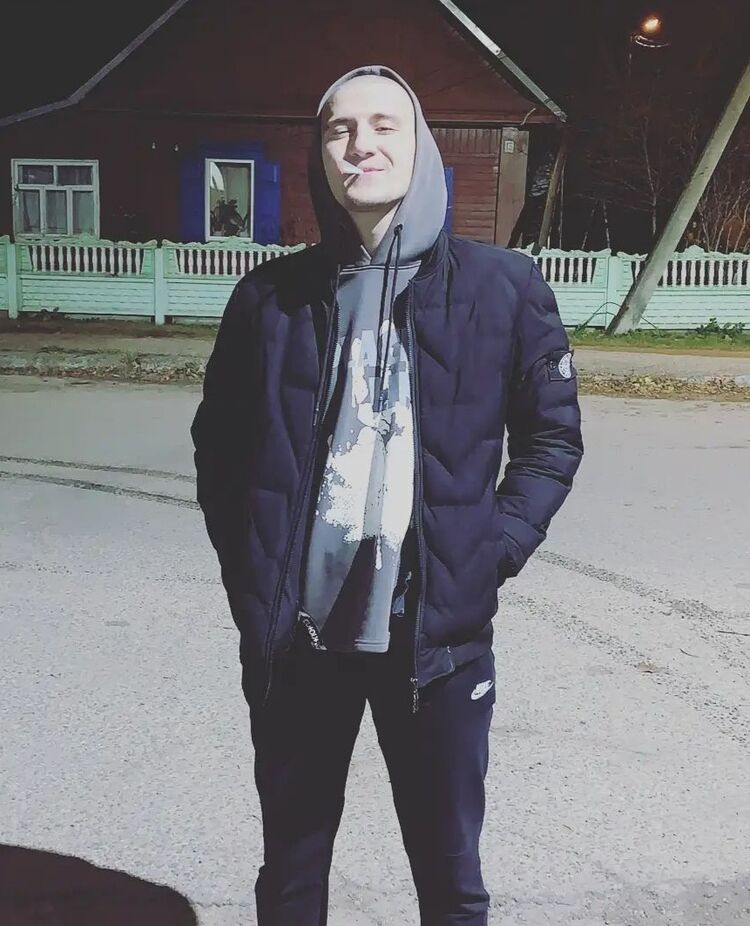  34916899  , 22 ,    