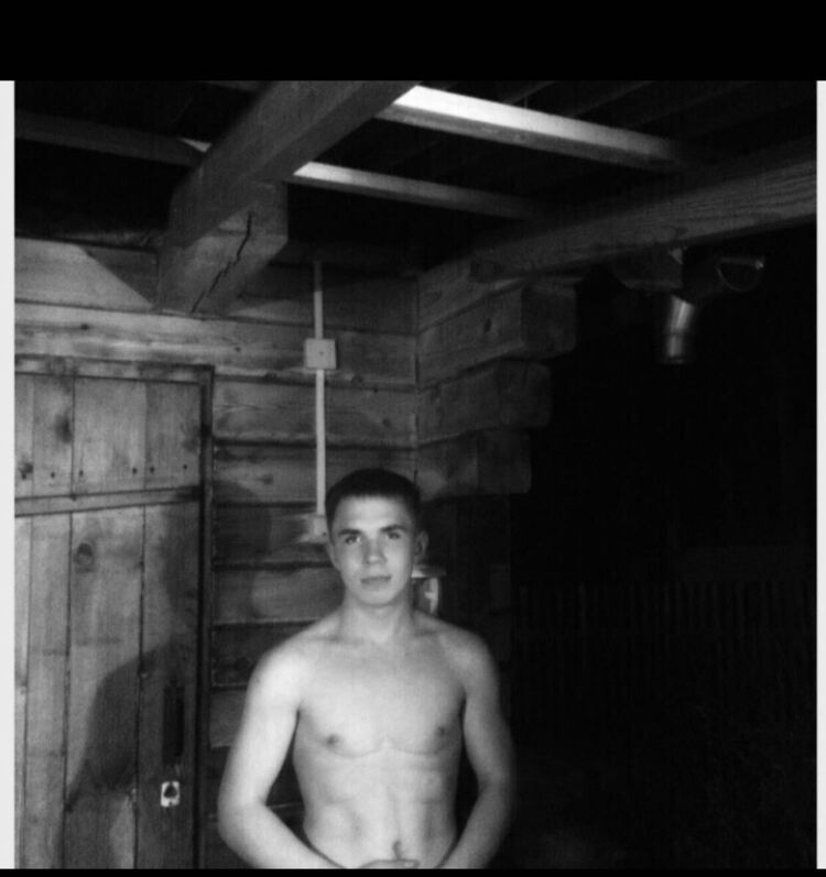  31872579  , 27 ,    