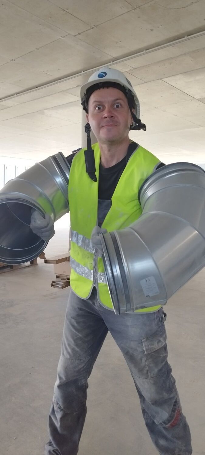  ,   Boris, 42 ,   ,   , c , 