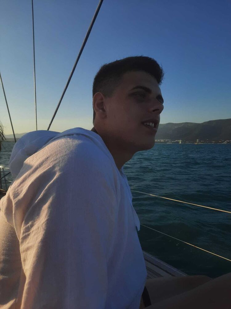  ,   , 24 ,   ,   