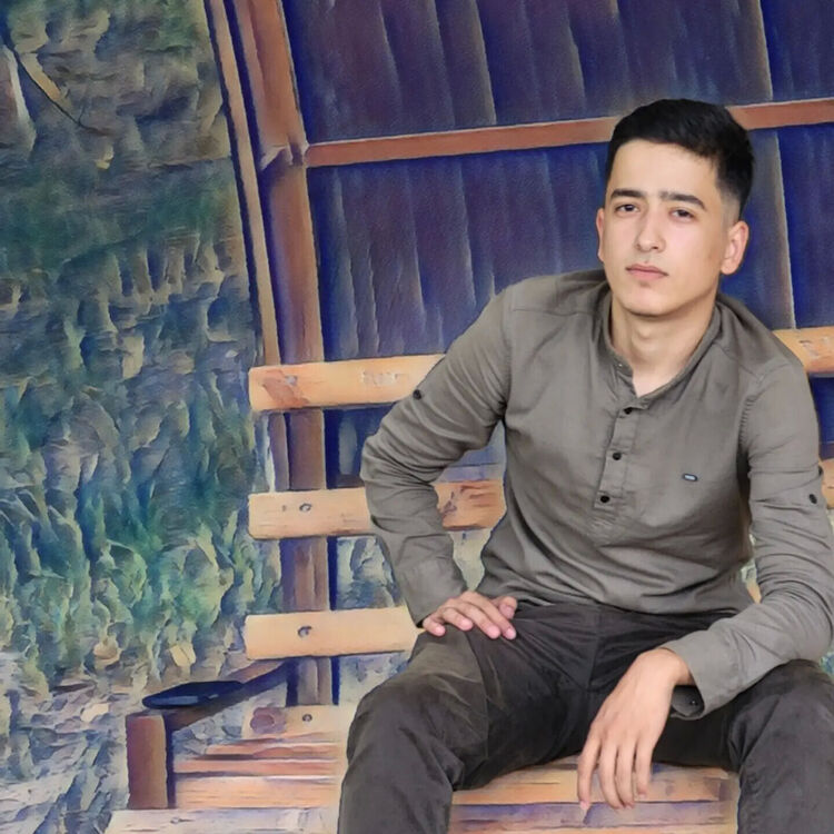  38134709  Mati, 22 ,    -