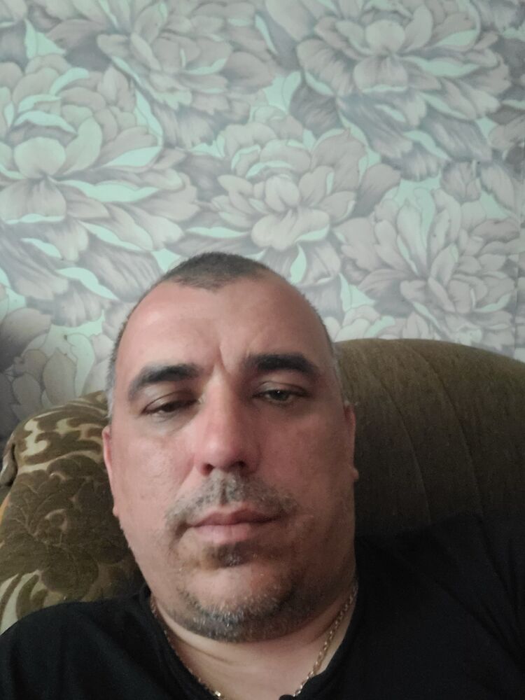  Sandweiler,   Pavel, 44 ,   ,   