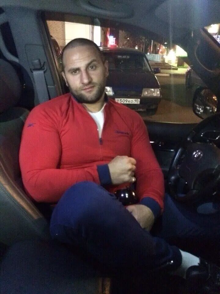  28649159  Zaur, 30 ,    