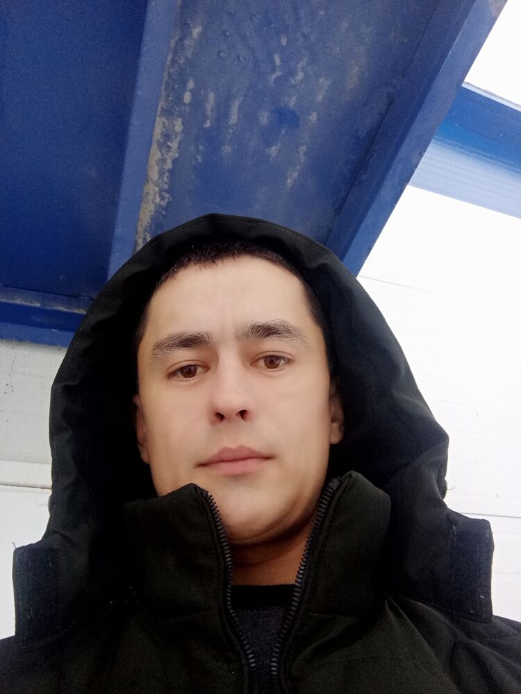  22925769  , 37 ,     