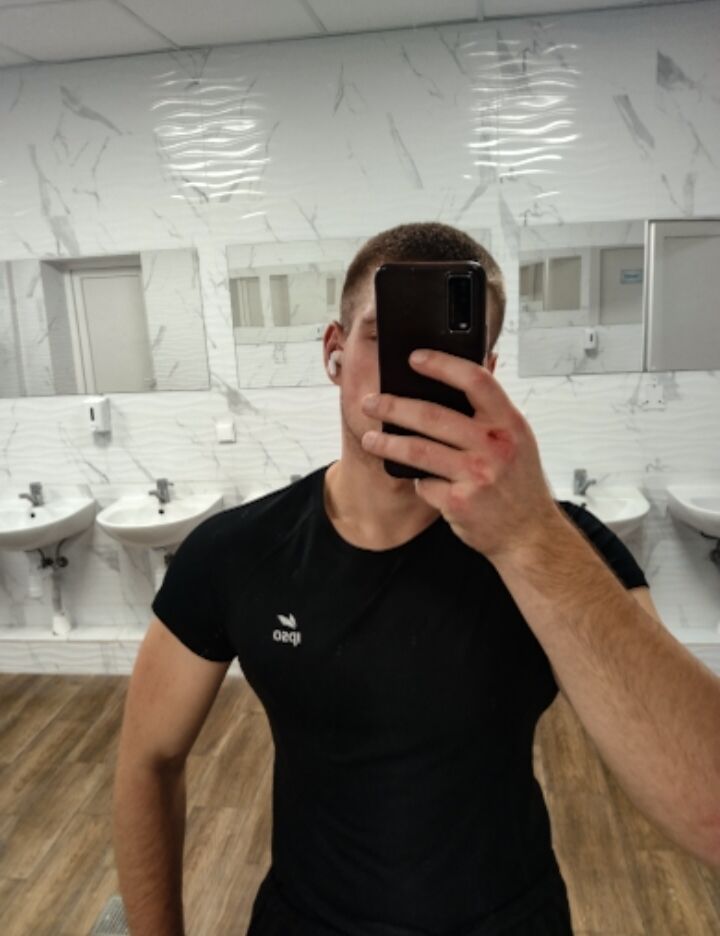  48062219  , 23 ,    