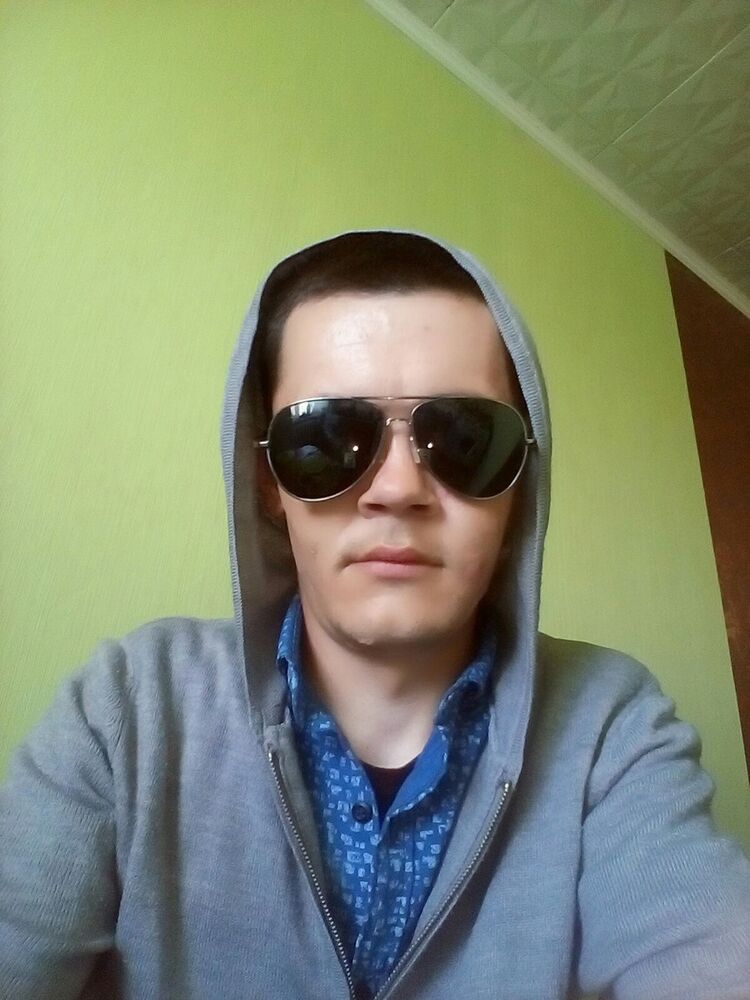  ,   Ruslan, 35 ,   ,   , c 