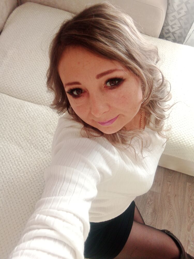 42770299  , 49 ,    