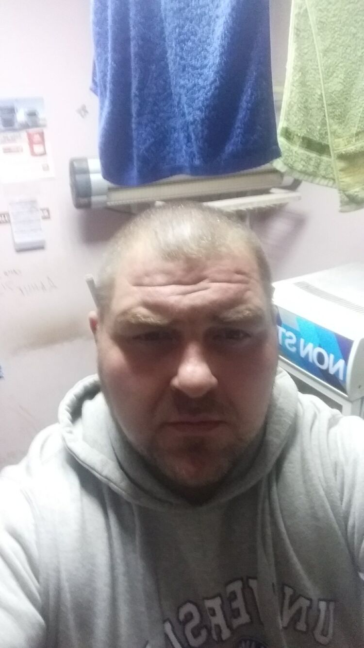  38672869  , 40 ,    