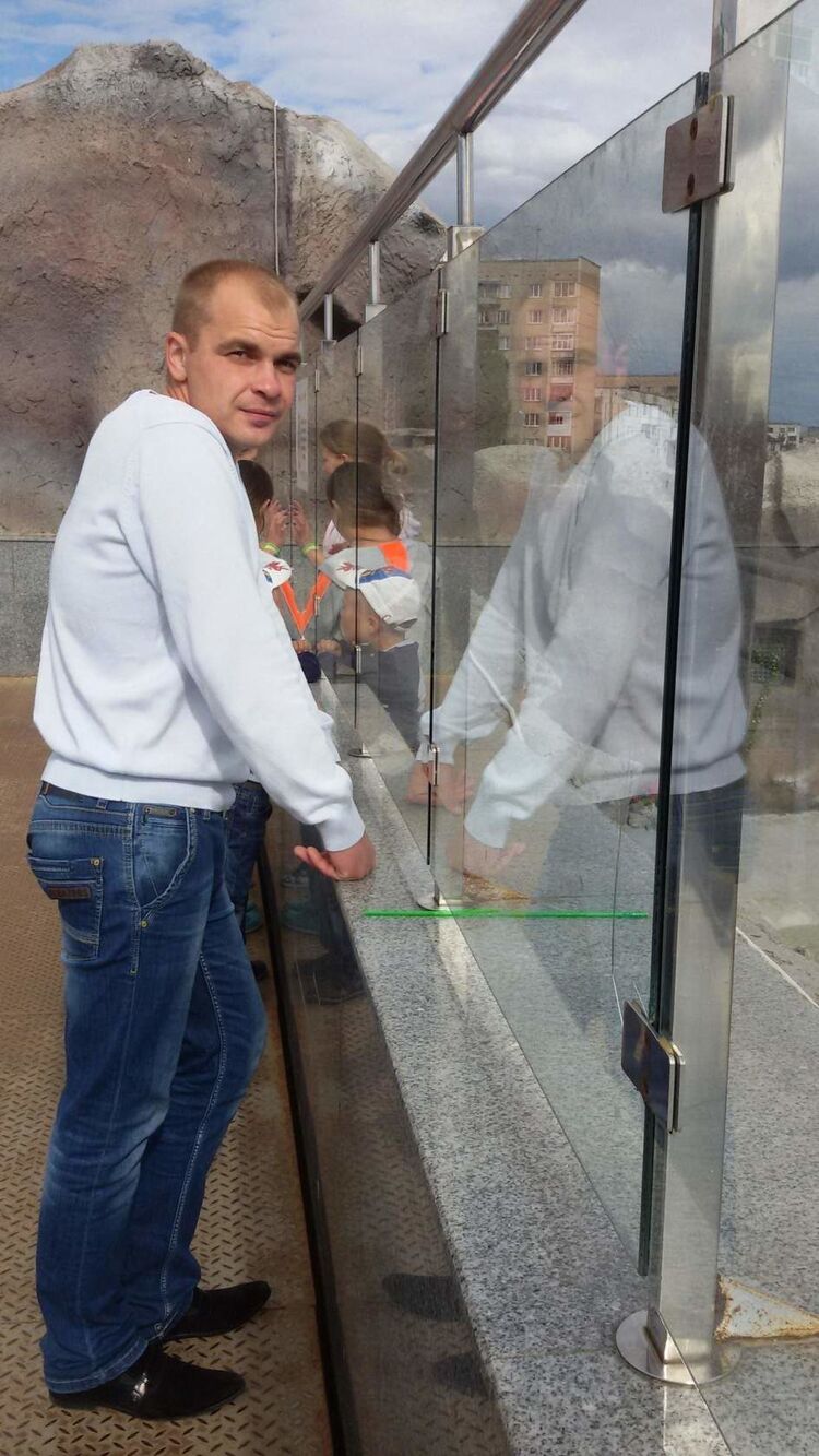 ���� 40055519 ������� ����, 37 ���, ���� ���������� � ������