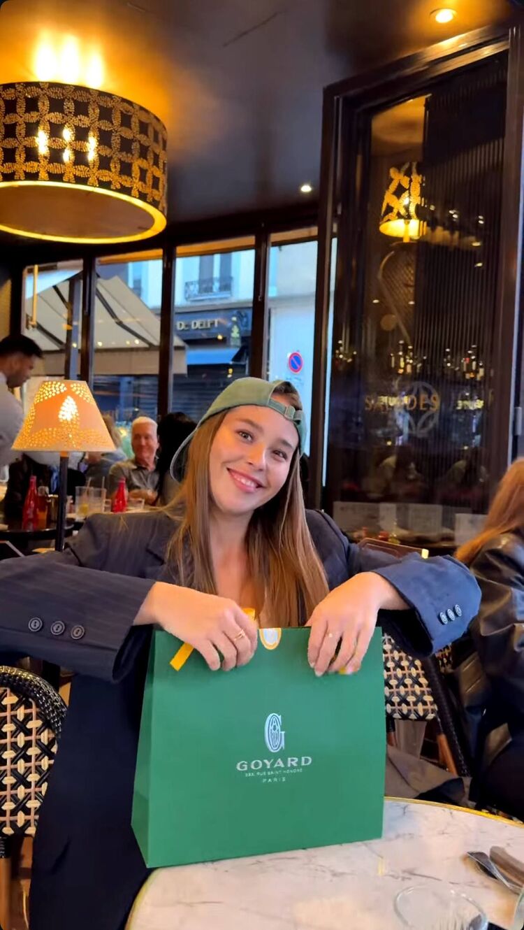 ���������� Saint Marie, ���� ������� ����, 41 ���, ������������ ��� ������, ����� � ���������