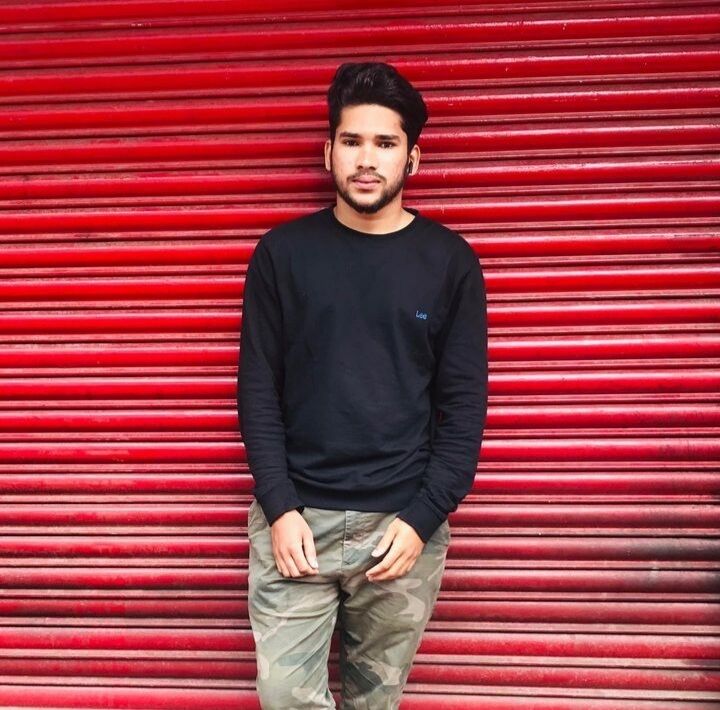  31761629  Anwar, 30 ,    