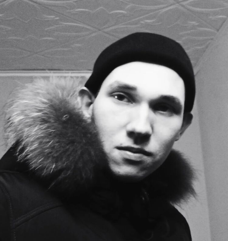  43720169  Oleg, 24 ,    -