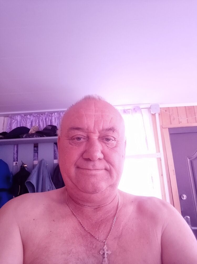  48040689  , 58 ,    