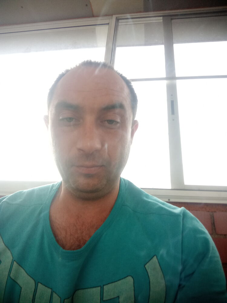  22698549  , 39 ,    