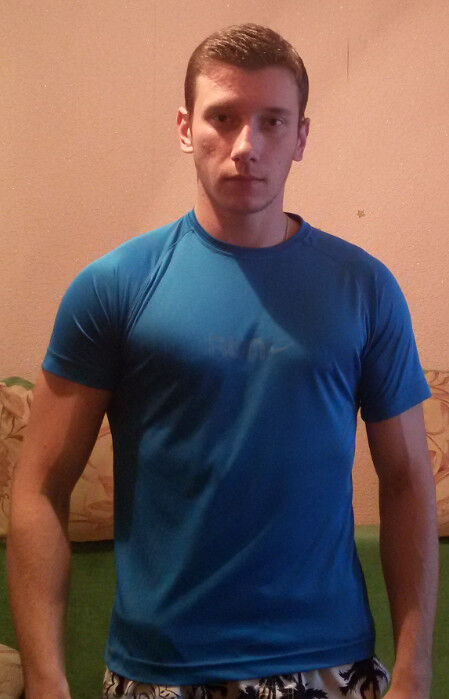  19824619  Dima, 29 ,    