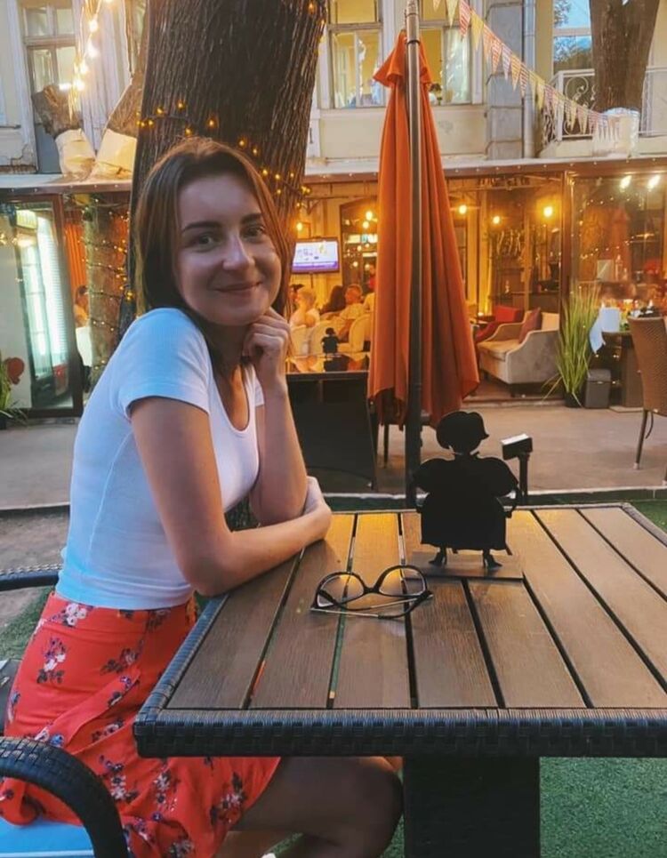  ,   Victoria, 30 ,   c 