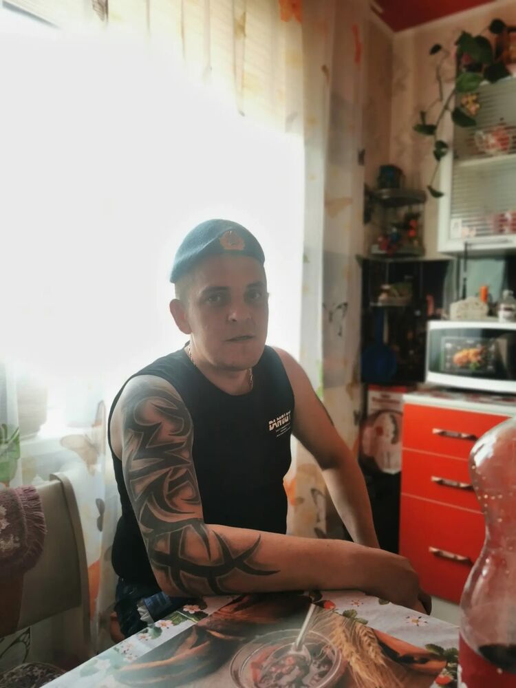  42402529  , 35 ,    